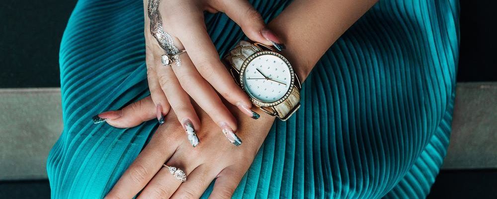 7 popular women’s watches that are a must try