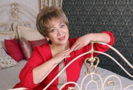 How to shop for casual dresses when you are in your sixties