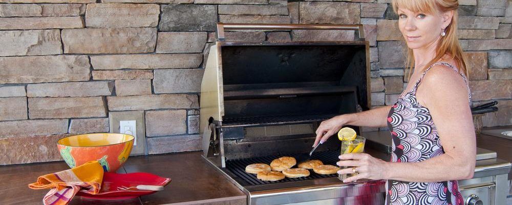 Top 4 gas grills by Weber